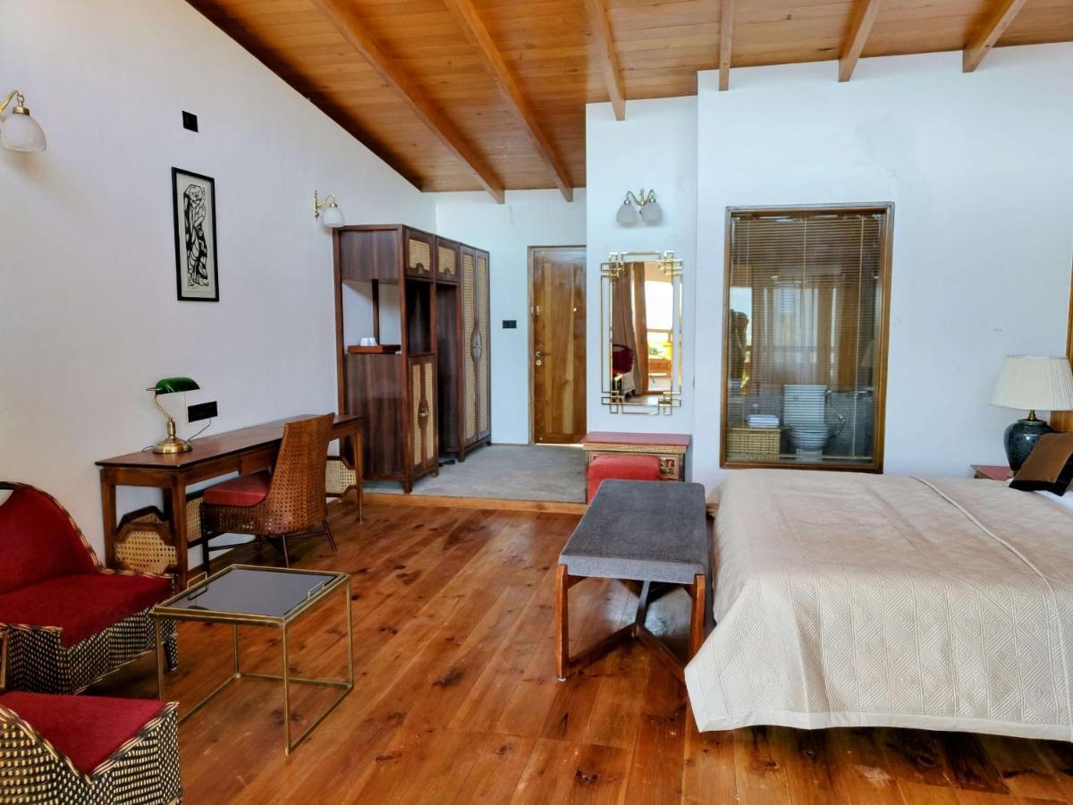 Timilo Boutique Hotel Tawang Exterior foto